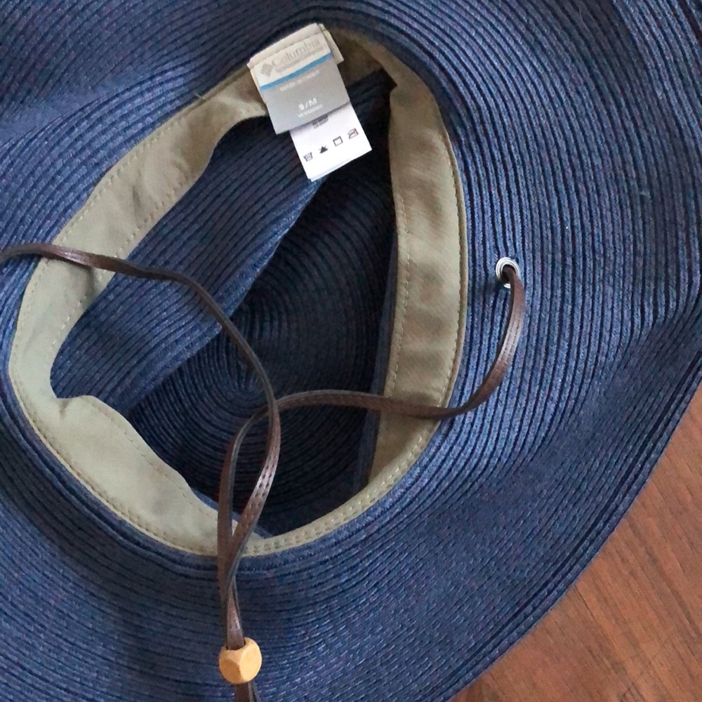 Wide Brim Straw Sun Hat - Navy Blue - Picture 3 of 4